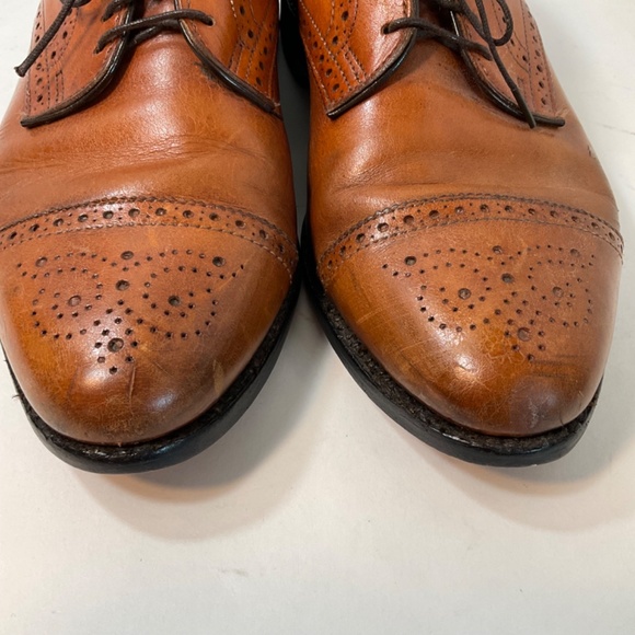 Allen Edmonds Sanford Men\'s Dress Shoes 9 D Brown Leather Cap Toe Medallion main image 7